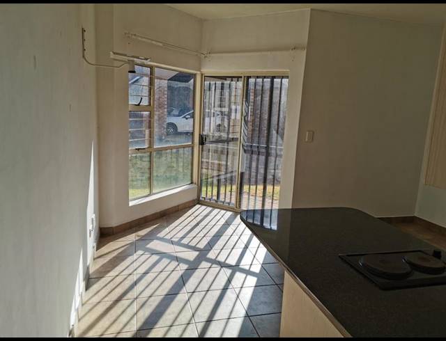 1 BEDROOM APARTMENT FOR SALE IN DASSIE RAND